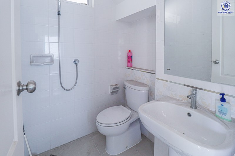 บ้านเดี่ยวมือหนึ่งนนทบุรี แบรนด์ LH ม.พฤกษ์ลดา2 บางใหญ่-เซ็นทรัลเวสต์เกต บ้านใหม่ไม่เคยเข้าอยู่ เนื้อที่ 60.2 ตร.ว. บนทำเลศักยภาพ ใกล้เซ็นทรัลเวสต์เกต และรถไฟฟ้าสายสีม่วง "สถานีคลองบางไผ่"...