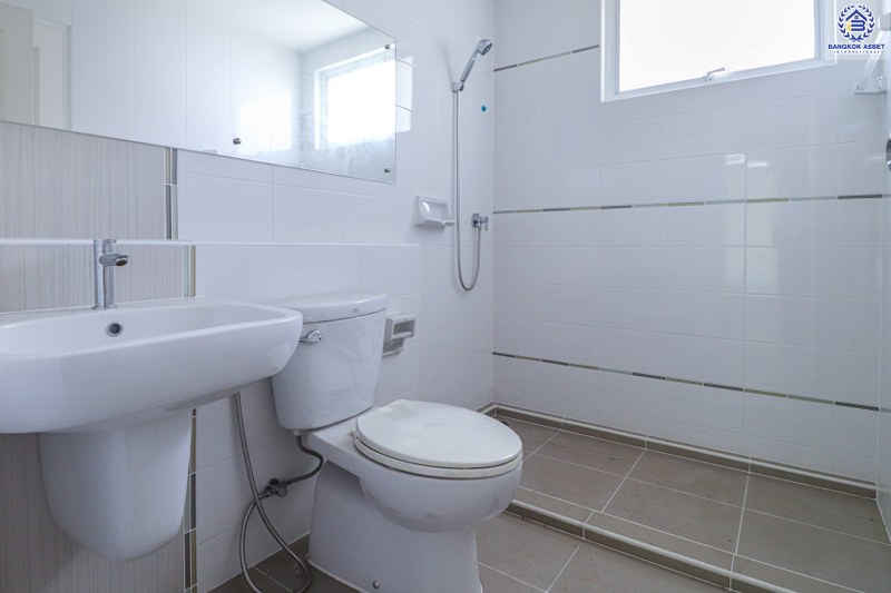 บ้านเดี่ยวมือหนึ่งนนทบุรี แบรนด์ LH ม.พฤกษ์ลดา2 บางใหญ่-เซ็นทรัลเวสต์เกต บ้านใหม่ไม่เคยเข้าอยู่ เนื้อที่ 60.2 ตร.ว. บนทำเลศักยภาพ ใกล้เซ็นทรัลเวสต์เกต และรถไฟฟ้าสายสีม่วง "สถานีคลองบางไผ่"...