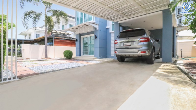 บ้านเดี่ยวมือสอง ทำเลปทุมธานี! โครงการ พฤกษาวิลเลจ30 เดอะซีซั่น แจ้งวัฒนะ-ราชพฤกษ์ ตกแต่ง/ต่อเติมเต็ม เนื้อที่ 66 ตร.ว. ฟังก์ชั่น 3 ห้องนอน 2 ห้องน้ำ แถมแอร์ 4 เครื่อง!! บนทำเลเดินทางสะดวกสบายเข้า-ออกได้หลายเส้นทาง ใกล้เมืองทองธานี และจุดขึ้นทางด่วน "แจ้งวัฒนะ"