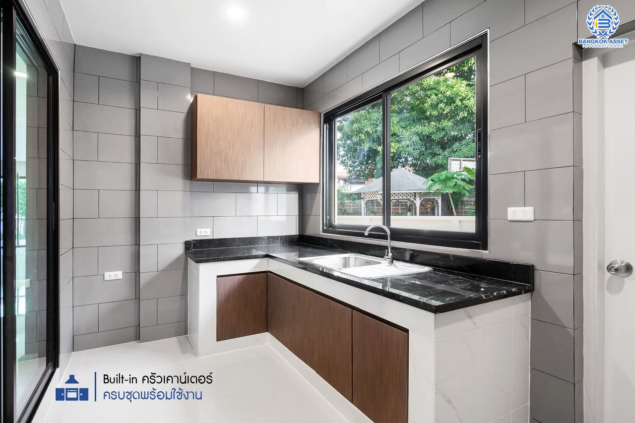 บ้านมือสองตกแต่งใหม่ หลังใหญ่พิเศษ! เนื้อที่ 154 ตร.ว. ม.มัณฑนา ปิ่นเกล้า-กาญจนาภิเษก (ซ.วัดพระเงิน) บนพื้นที่ใช้สอยกว่า 306.5 ตร.ม. ฟังก์ชั่นจัดเต็ม 4 ห้องนอน(มีห้องแม่บ้าน) 4 ห้องน้ำ 2 ที่จอดรถ เดินทางสะดวก บนทำเลติดถนนใหญ่ ใกล้เซ็นทรัลเวสต์เกต รถไฟฟ้าสายสีม่วง "สถานีตลาดบางใหญ่" และทางด่วนศรีรัช!