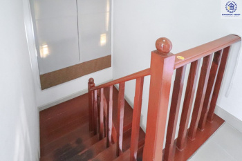 *****บ้านมือสองโซนปทุมฯ ห้องมุม! มีพื้นที่ด้านข้าง ม.ศุภาลัยวิลล์ ติวานนท์-ปทุมธานี เนื้อที่ 37.8 ต่อเติมครบ! ฟังก์ชั่น 3 นอน 2 น้ำ แถมแอร์ 1 เครื่อง บนทำเลเปี่ยมศักยภาพ ที่เชื่อมถนนหลายสาย ใกล้ทางด่วน "ศรีสมาน"