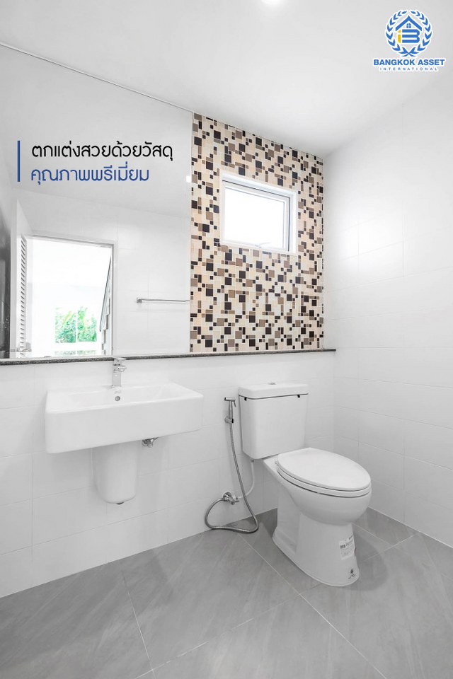 บ้านมือสองตกแต่งใหม่ หลังใหญ่ ห้องมุมพร้อมอยู่ ม.เดอะคลัสเตอร์วิลล์ 4 ราชพฤกษ์ – สิรินธร เนื้อที่ 55.5 ตร.ว. ฟังก์ชั่น 3 ห้องนอน 3 ห้องน้ำ จอดรถได้ถึง 2 คัน  พร้อมพื้นที่ใช้สอยกว่า 151 ตร.ม. Facilitie ครบครัน  การเดินทางสะดวก ใกล้วงเวียนพระรามห้า ,The Walk และจุดขึ้นทางด่วน "ศรีรัช"...