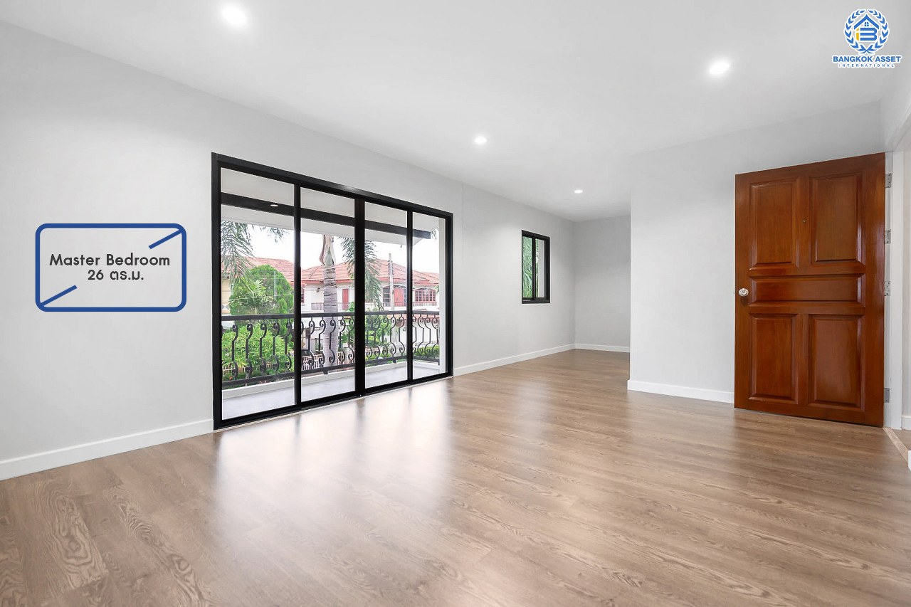 บ้านมือสองตกแต่งใหม่ ม.ปิ่นเกล้าการ์เด้นซิตี้ พุทธมณฆลสาย 2 หลังใหญ่ เนื้อที่ 62.3 ตร.ว. บรรยากาศเป็นส่วนตัว ฟังก์ชั่น 5 ห้องนอน (มีห้องแม่บ้าน) 3 ห้องน้ำ พร้อม Living Room กว้างขวาง บนทำเลเดินทางสะดวก ทางคู่ขนานลอยฟ้าบรมราชชนนี  และเพียง 10 นาทีถึงเซ็นทรัลปิ่นเกล้า