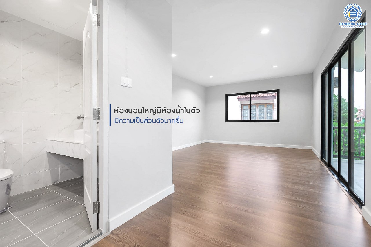 บ้านมือสองตกแต่งใหม่ ม.ปิ่นเกล้าการ์เด้นซิตี้ พุทธมณฆลสาย 2 หลังใหญ่ เนื้อที่ 62.3 ตร.ว. บรรยากาศเป็นส่วนตัว ฟังก์ชั่น 5 ห้องนอน (มีห้องแม่บ้าน) 3 ห้องน้ำ พร้อม Living Room กว้างขวาง บนทำเลเดินทางสะดวก ทางคู่ขนานลอยฟ้าบรมราชชนนี  และเพียง 10 นาทีถึงเซ็นทรัลปิ่นเกล้า