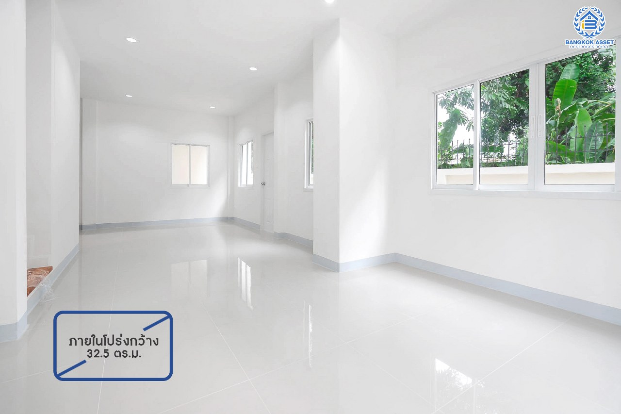 บ้านมือสองตกแต่งใหม่ ทาวน์เฮ้าส์ ห้องมุม! หลังใหญ่มาก เนื้อที่ 31.3 ตร.ว. ม.เปี่ยมสุข รัตนาธิเบศร์-พระนั่งเกล้า ต่อเติมเต็ม พร้อมอยู่ ฟังก์ชั่นจัดเต็ม 3 ห้องนอน 2 ห้องน้ำ ตอบโจทย์ทุกการเข้าอยู่ บนทำเลโซนเมือง ติดถ.รัตนาธิเบศร์ ใกล้เซ็นทรัลรัตนาธิเบศร์ และรถไฟฟ้าสถานี "สะพานพระนั่งเกล้า"