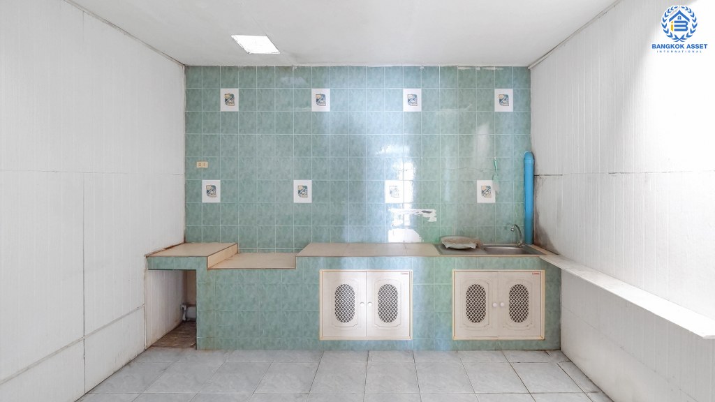 ทาวน์เฮ้าส์มือสองนนทบุรี ราคาถูกมากกกกก ม.บ้านริมน้ำนนท์นที บางกรวย-ไทรน้อย เนื้อที่ 20 ตร.ว. ฟังชั่น 2 ห้องนอน 2 ห้องน้ำ ใกล้เซ็นทรัสเวสต์เกต ใกล้รถไฟฟ้าสองสถานีบางพลูและบางรักใหญ่