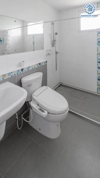 *****บ้านเดี่ยวมือสองนนทบุรี ม.พฤกษ์ลดา2 บางใหญ่-เซ็นทรัลเวสต์เกต หลังมุม!! พร้อมอยู่ Facilities ครบครัน เนื้อที่ 54.5 ตร.ว. พร้อมฟังก์ชั่น 3 ห้องนอน 2 ห้องน้ำ 2 ที่จอดรถ เดินทางสะดวกสบาย ใกล้เซ็นทรัลเวสต์เกต เพียง 10 นาทีถึง MRT "สถานีคลองบางไผ่"...