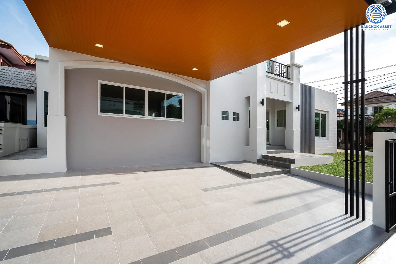 บ้านมือสองตกแต่งใหม่ ม.คุณาลัย บางใหญ่-เซ็นทรัลเวสต์เกต หลังใหญ่ ห้องมุมสุดคุ้ม! พร้อมทุกการเข้าอยู่ เนื้อที่ 59.4 ตร.ว. ฟังก์ชั่น 3 ห้องนอน 1 ห้องอเนกประสงค์ 2 ห้องน้ำ สามารถจอดรถได้ 3 คัน บนทำเลเดินทางสะดวก ติดถนนใหญ่ ใกล้รถไฟฟ้าสถานี "คลองบางไผ่"