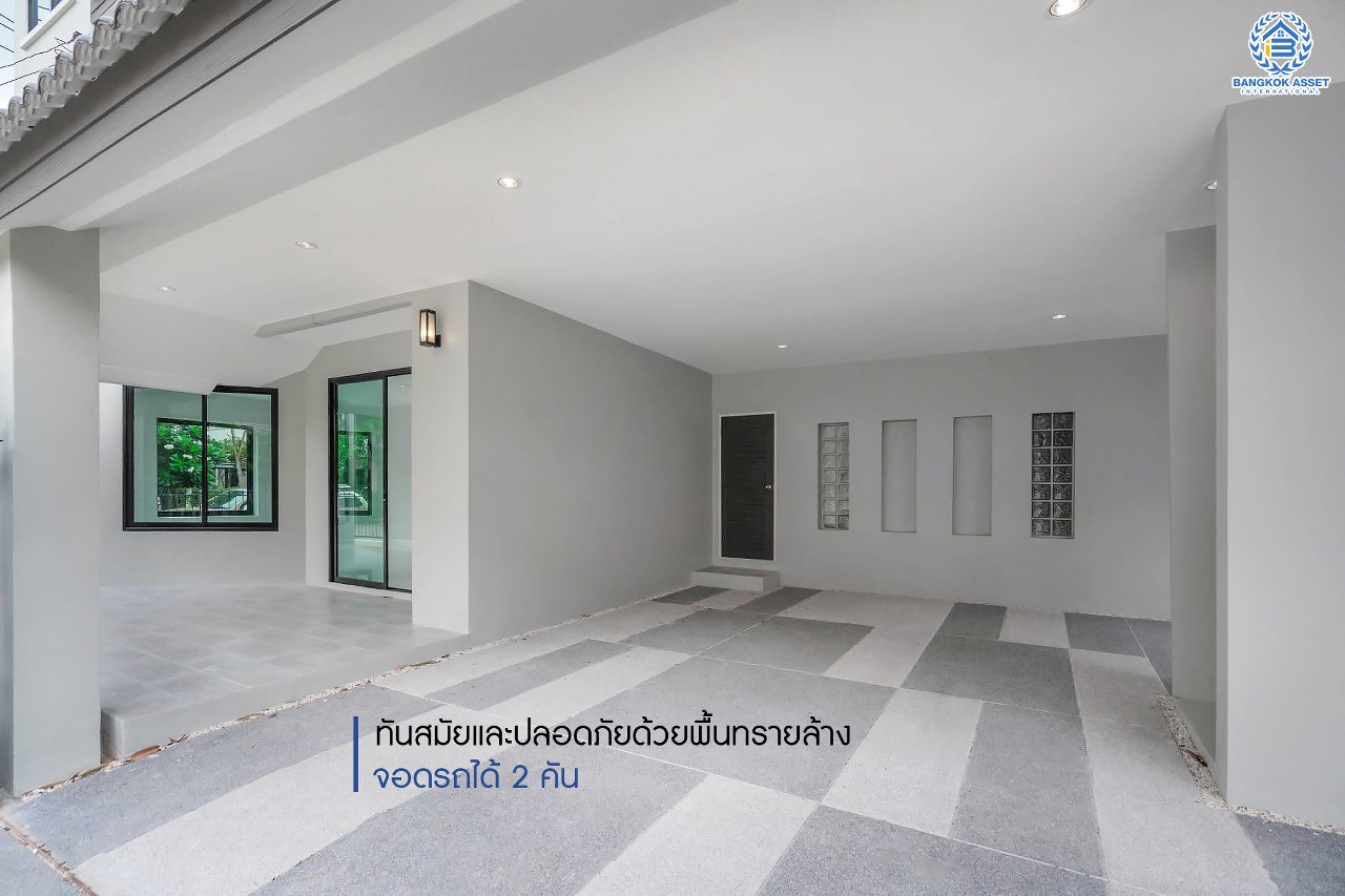 บ้านมือสองตกแต่งใหม่ ม.ปฐวีกาญจน์ ประชาชื่น-แจ้งวัฒนะ บ้านหลังมุม ทำเลโซนเมือง ดีไซน์สุดClassic เนื้อที่ 65 ตร.ว. ฟังก์ชั่น 4 ห้องนอน 3 ห้องน้ำ มี Living Room กว้างขวางบนพื้นที่ใช้สอยกว่า 319.6 ตร.ม. เดินทางสู่ใจกลางเมืองได้อย่างรวดเร็ว ใกล้เซ็นทรัลแจ้งวัฒนะ สนามบินดอนเมือง ทางด่วนศรีสมาน และรถไฟฟ้าสายสีแดง...