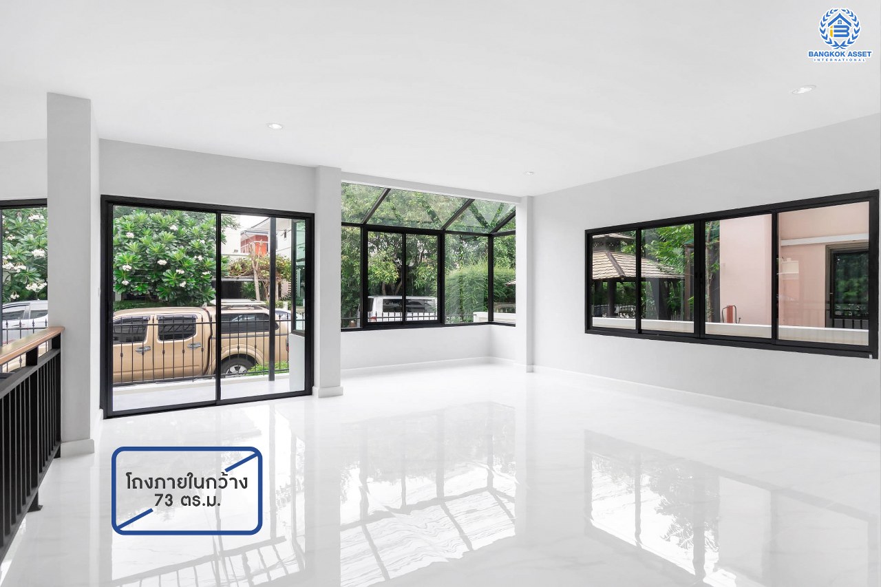 บ้านมือสองตกแต่งใหม่ ม.ปฐวีกาญจน์ ประชาชื่น-แจ้งวัฒนะ บ้านหลังมุม ทำเลโซนเมือง ดีไซน์สุดClassic เนื้อที่ 65 ตร.ว. ฟังก์ชั่น 4 ห้องนอน 3 ห้องน้ำ มี Living Room กว้างขวางบนพื้นที่ใช้สอยกว่า 319.6 ตร.ม. เดินทางสู่ใจกลางเมืองได้อย่างรวดเร็ว ใกล้เซ็นทรัลแจ้งวัฒนะ สนามบินดอนเมือง ทางด่วนศรีสมาน และรถไฟฟ้าสายสีแดง...