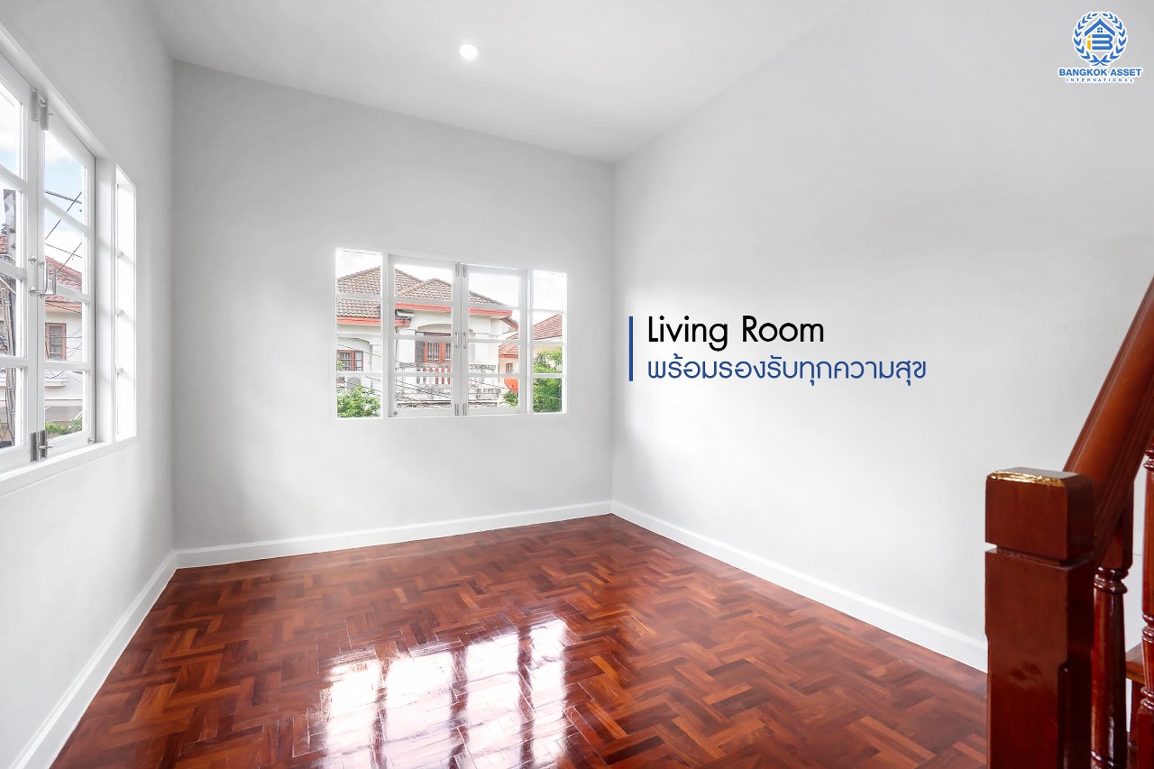 บ้านมือสองตกแต่งใหม่ ม.สีวลี ติวานนท์-ปากเกร็ด เนื้อที่ 50 ตร.ว. ฟังก์ชั่นครบ 3 ห้องนอน 2 ห้องน้ำ ตอบโจทย์ทุกการอยู่อาศัย บนทำเลเดินทางสะดวกสบาย เชื่อมสู่ต่อหลายเส้นทางทั้ง ใกล้ห้าแยกปากเกร็ด เซ็นทรัลแจ้งวัฒนะ และรถไฟฟ้าสายอนาคต