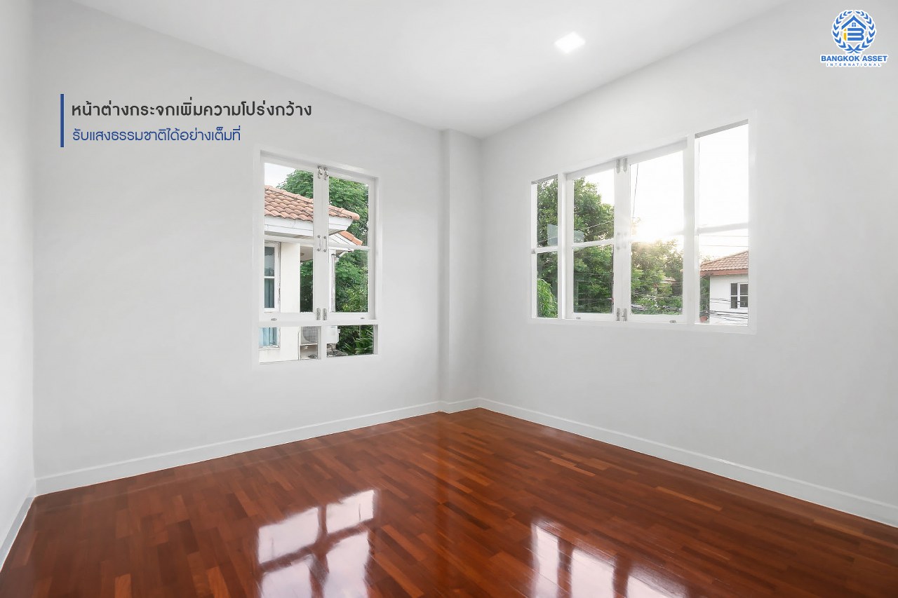 บ้านมือสองตกแต่งใหม่ คุณภาพแบรนด์ LH ม.ชัยพฤกษ์1 ติวานนท์-ราชพฤกษ์ เนื้อที่ 50.6 ตร.ว. ฟังก์ชั่น 3 ห้องนอน 2 ห้องน้ำ 2 ที่จอดรถ โซนต้นโครงการเดินทางสะดวก รองรับทุกการอยู่อาศัย บนทำเลติดถนน 345 เชื่อมต่อทั้งถ.ราชพฤกษ์ ,ติวานนท์ ใกล้โรบินสัน และทางด่วนศรีสมาน