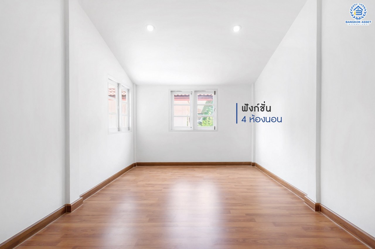 บ้านมือสองตกแต่งใหม่ บนทำเลที่ดีที่สุด! หน้าโครงการติด MRT "สถานีไทรม้า" ม.ซื่อตรง พระนั่งเกล้า-ท่าอิฐ ทาวน์เฮ้าส์หลังใหญ่ระดับบ้านแฝด เนื้อที่ 34.3 ตร.ว. ฟังก์ชั่นจัดเต็ม 4 ห้องนอน 2 ห้องน้ำ ทำเลใกล้ Central รัตนาธิเบศร์ และทางด่วนงามวงศ์วาน...