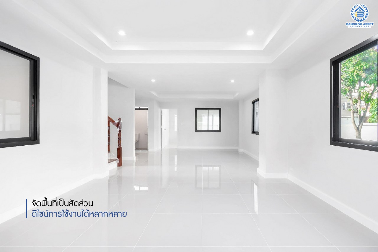 บ้านมือสองตกแต่งใหม่ ม.ลานทอง ติวานนท์-ปากเกร็ด  #หลังใหญ่ แปลงมุม เนื้อที่ 80 ตร.ว. มีพื้นที่สนามด้านข้างกว้าง 195 ตร.ม. พร้อมรับทุกกิจกรรม ฟังก์ชั่น 3 ห้องนอน 2 ห้องน้ำ 3 ที่จอดรถ สะดวกทุกการเดินทาง บนทำเลติด ถ.ติวานนท์ ใกล้เซ็นทรัล และทางด่วน "แจ้งวัฒนะ" เพียง 5 นาทีถึง "ห้าแยกปากเกร็ด"...