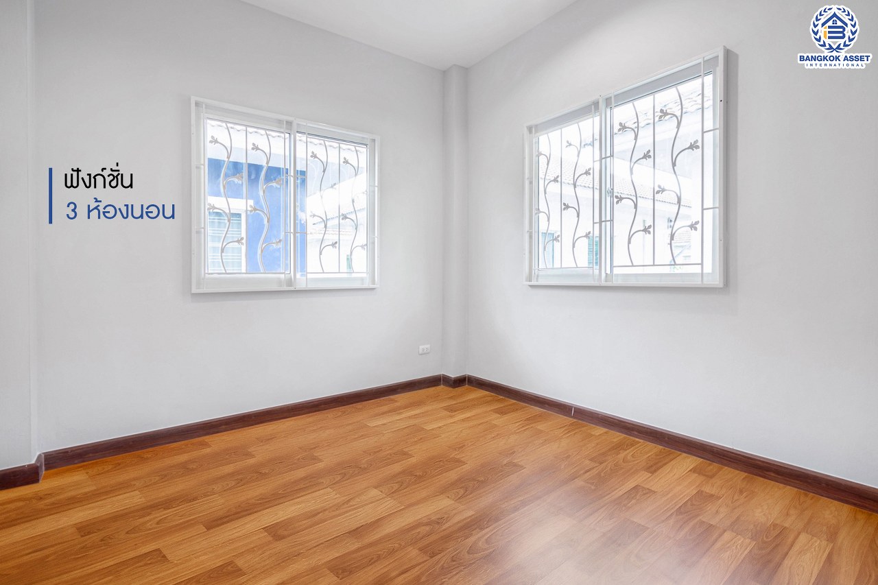 บ้านมือสองตกแต่งใหม่ ม.แลนซีโอ วงแหวนฯ-ปิ่นเกล้า (ซ.วัดพระเงิน) #หลังมุม สังคมคุณภาพแบรนด์ ลลิลพร็อพเพอร์ตี้ เนื้อที่ 40.5 ตร.ว. ฟังก์ชั่น 3นอน 2น้ำ 2 ที่จอดรถ บนทำเลเดินทางสะดวก ใกล้ถ.กาญจนาภิเษก เข้า-ออกได้หลายเส้นทาง *เพียง 5 นาทีถึงจุดขึ้นทางด่วน "ศรีรัช"...