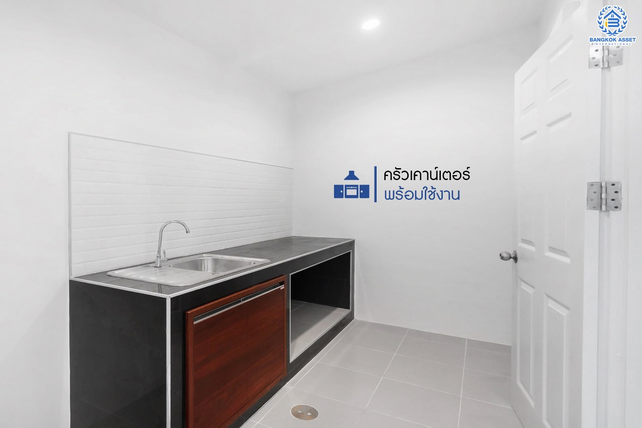 บ้านมือสองตกแต่งใหม่ ม.พฤกษาวิลล์22 พระราม5-นครอินทร์ (ซ.วัดสังฆทาน) ตกแต่งสวยพร้อมอยู่ เนื้อที่ 17.4 ตร.ว. ครบทุกฟังก์ชั่น 3 ห้องนอน 2ห้องน้ำ บนทำเลเดินทางสะดวก เชื่อมต่อหลายเส้นทาง ใกล้สะพานพระรามห้า และเพียง 10 นาทีถึงรถไฟฟ้าสถานี "แยกติวานนท์"...