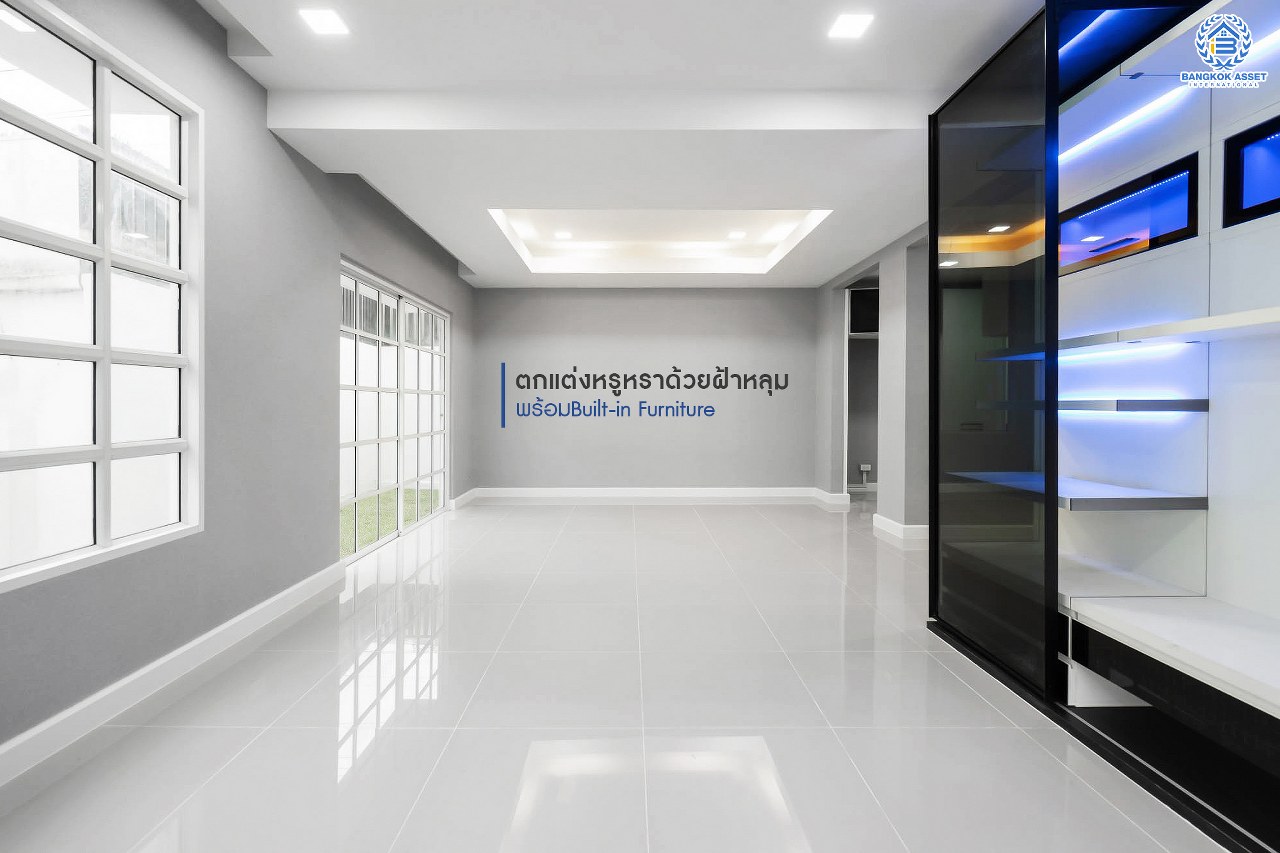 บ้านมือสองตกแต่งใหม่ #หลังใหญ่! เนื้อที่ 70 ตร.ว. ม.ชัยพฤกษ์ บางใหญ่-เซ็นทรัลเวสต์เกต (คลองถนน) บ้านพร้อมอยู่คุณภาพแบรนด์ LH ฟังก์ชั่นจัดเต็ม 4 ห้องนอน 3 ห้องน้ำ 3 ที่จอดรถ ตกแต่งสไตล์เรียบหรู บนทำเลศักยภาพ เพียง 5 นาทีถึงเซ็นทรัลเวสต์เกต และใกล้รถไฟฟ้าสถานี "คลองบางไผ่"...