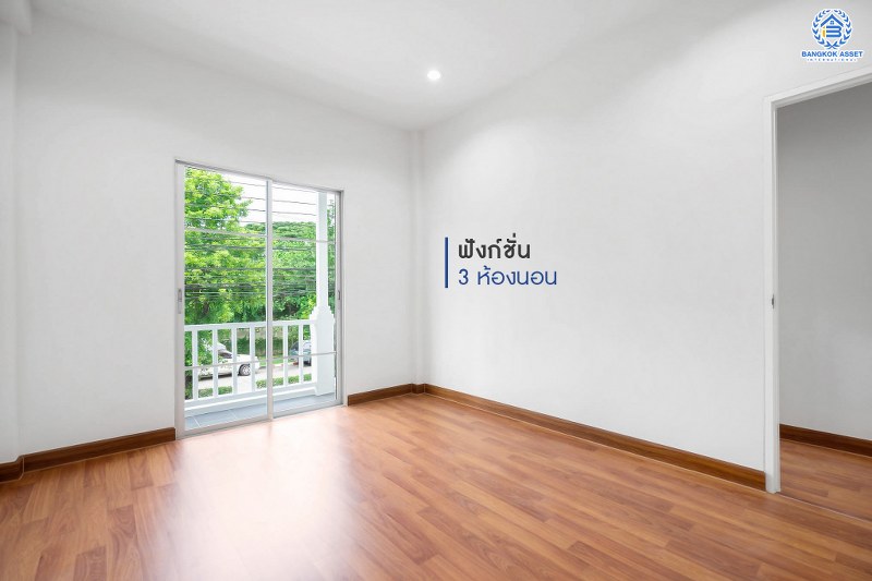 บ้านมือสองตกแต่งใหม่ จาก Property Perfect โครงการ เดอะวิลล่า ราชพฤกษ์-ท่าอิฐ หลังมุม! ตกแต่งพร้อมเข้าอยู่ เนื้อที่ 18 ตร.ว. ฟังก์ชั่นครบ 3 ห้องนอน 2 ห้องน้ำ รองรับทุกการอยู่อาศัย บนทำเลใกล้รถไฟฟ้า สถานีบางรักน้อยท่าอิฐ เชื่อมต่อทั้งถ.รัตนาธิเบศร์ และถ.ราชพฤกษ์...