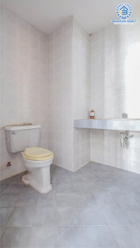 หนึ่งเดียวในโครงการกับทาวน์เฮ้าส์ 4.5 ชั้นมือสองนนทบุรี ห้องมุม! ทำเลโซนเมือง! ม.ภูมิพัฒน์วิลล่า (ซ.งามวงศ์วาน18) ต่อเติมบิ้วท์อินครบ! บนเนื้อที่ 37.8 ตร.ว. ฟังก์ชั่น 6 ห้องนอน 5 ห้องน้ำ บนสุดยอดทำเล! ใกล้เดอะมอลล์ฯ พร้อมเชื่อมต่อทุกการเดินทาง เพียง 5 นาที ถึงทางด่วน "งามวงศ์วาน" หน้าโครงการห่างจาก ถ.งามวงศ์วาน เพียง 900 ม.