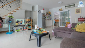 *****ทาวน์เฮ้าส์มือสองนนทบุรี ติดถนนราชพฤกษ์  แบรนด์ Q.House หลังมุม! ม.เดอะทรัสต์ ราชพฤกษ์-รัตนาธิเบศร์ บ้านสวยพร้อมอยู่ ภายในตกแต่ง/ต่อเติมสวย  ฟังก์ชั่นจัดเต็ม 3 ห้องนอน 2 ห้องน้ำ 2 ที่จอดรถ แถมแอร์ 3 เครื่อง พร้อมสาธารณูปโภคที่ครบครัน