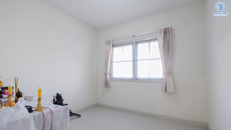 ทาวน์เฮ้าส์มือสองนนทบุรี หมู่บ้าน พฤกษา18 บางใหญ่-กาญจนาฯ เนื้อที่ 18 ตร.ว. ฟังก์ชั่น 3 นอน 2 น้้ำ เพียง 10 นาที ถึงเซ็นทรัลเวสท์เกต เข้าออกได้หลายเส้นทาง ใกล้รถไฟฟ้าสถานี "ตลาดบางใหญ่" ทำเลดี ราคาเพียงล้านต้นๆ เท่านั้น!