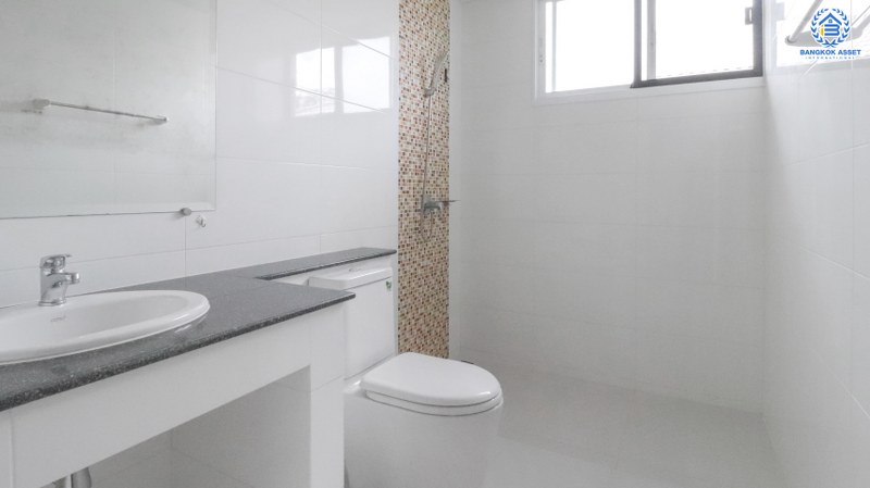 บ้านเดี่ยวมือสองนนทบุรี ม.สัมมากร ชัยพฤกษ์-วงแหวน บ้านใหม่อายุโครงการเพียง 2 ปีเท่านั้น!! หลังใหญ่พร้อมอยู่ เนื้อที่ 65.3 ตร.ว. ฟังก์ชั่น 3 ห้องนอน 3 ห้องน้ำ บนทำเลเดินทางสะดวก ทำเลดี เดินทางสะดวกสบาย ใกล้ทางด่วน พร้อมเชื่อมสู่ถนนแจ้งวัฒนะได้อย่างรวดเร็ว