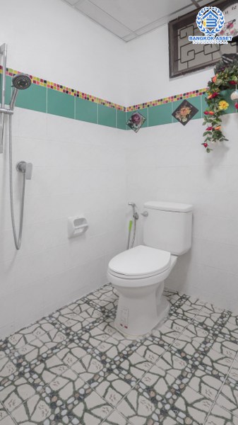 บ้านแฝดมือสอง ใกล้สนามบินดอนเมือง! ม.ณัฐนันท์ ดอนเมือง-สรงประภา เนื้อที่ 38.9 ตร.ว. ฟังก์ชั่น 3 ห้องนอน 2 ห้องน้ำ บ้านสวยต่อเติมพร้อมเข้าอยู่! บนทำเลดีที่สุด เชื่อมต่อหลายเส้นทาง ใกล้รถไฟฟ้า "สถานีดอนเมือง" และทางด่วนอุตราภิมุข