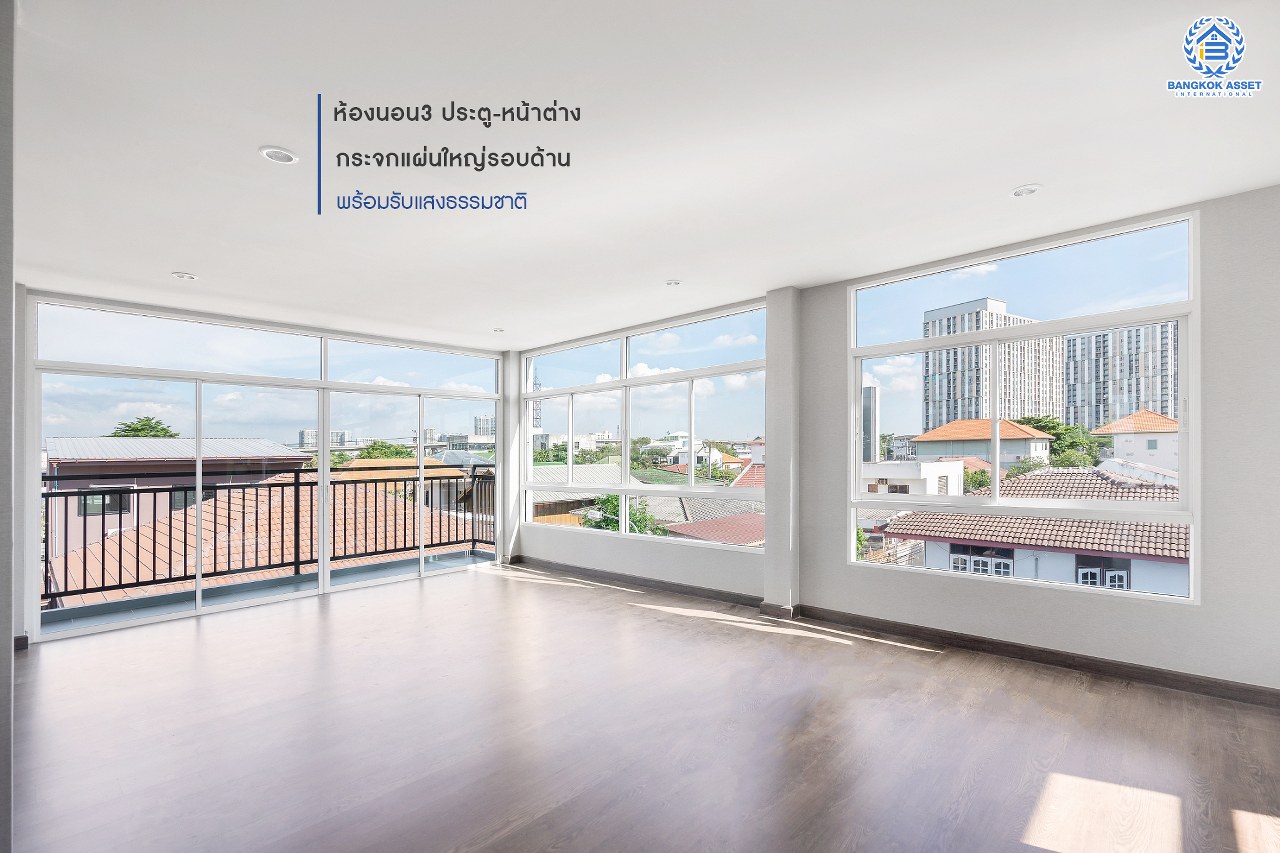 บ้านมือสองตกแต่งใหม่ 3 ชั้นหลังใหญ่พิเศษ! #แปลงมุม พื้นที่ใช้สอยถึง 400 ตร.ม.! Built in Furniture ทั้งหลัง! ม.จรรยานิเวศน์ แจ้งวัฒนะ-ปากเกร็ด35 เนื้อที่ 47ตร.ว. ฟังก์ชั่นจัดเต็ม 4 ห้องนอน 5 ห้องน้ำ 3 ที่จอดรถ พร้อม Living Room ขนาดใหญ่ บนทำเลโซนเมือง รองรับรถไฟฟ้าสายสีชมพู(สายอนาคต) ใกล้ทางด่วน "ศรีรัช" และเพียง 800เมตร ถึงเซ็นทรัลแจ้งวัฒนะ...