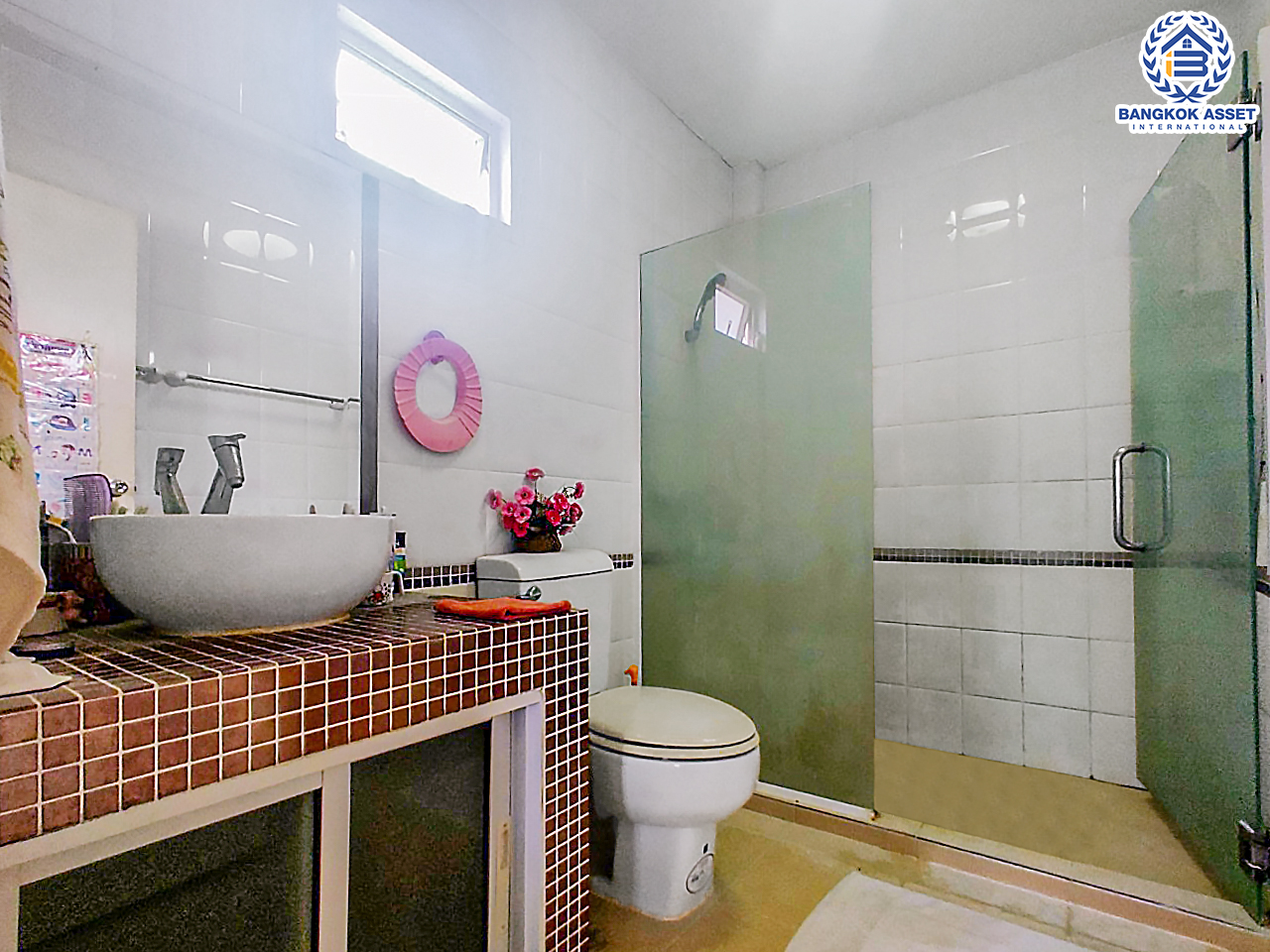 ทาวน์เฮ้าส์มือสอง ม.ภัทรไพรเวท3 บางบัวทอง-MRT บางพลู หลังใหญ่พร้อมอยู่ เนื้อที่ 31.9 ตร.ว. ฟังก์ชั่น 3 ห้องนอน 2 ห้องน้ำ บนทำเลเชื่อมต่อรัตนาธิเบศร์ ชัยพฤกษ์ ราชพฤกษ์ ใกล้เซ็นทรัลฯ และรถไฟฟ้า "สถานีบางพลู"