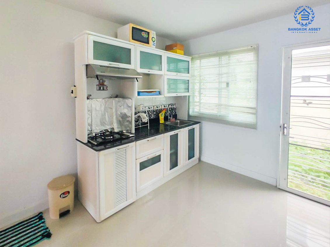 *****ทาวน์เฮ้าส์มือสองนนทบุรี ม.ศุภาลัยเบลล่า วงแหวนปิ่นเกล้า-พระราม5 ฟังก์ชั่น 3 ห้องนอน 2 ห้องน้ำ เนื้อที่ 24.60 ตร.ว. 3 ห้องนอน แถมแอร์ 3 เครื่อง พร้อมอยู่บนทำเลเดินทางสะดวก ใกล้เซ็นทรัลเวสต์เกต และทางด่วนศรีรัช