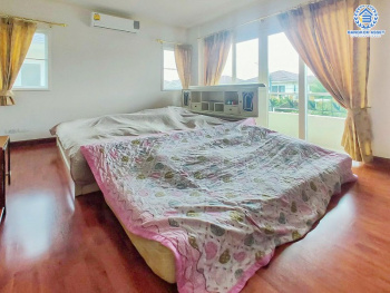 บ้านเดี่ยวมือสองนนทบุรี ม.ศุภาลัยการ์เด้นวิลล์ วงแหวนปิ่นเกล้า-พระราม5 เนื้อที่ 53.5 ตร.ว. ภายในกว้างขวาง ฟังก์ชั่น 3 ห้องนอน 2 ห้องน้ำ ต่อเติมครบพร้อมอยู่ บนทำเลเดินทางสะดวก ใกล้เซ็นทรัลเวสต์เกต , Plus Mall บางใหญ่ และจุดขึ้นทางด่วน "ศรีรัช"