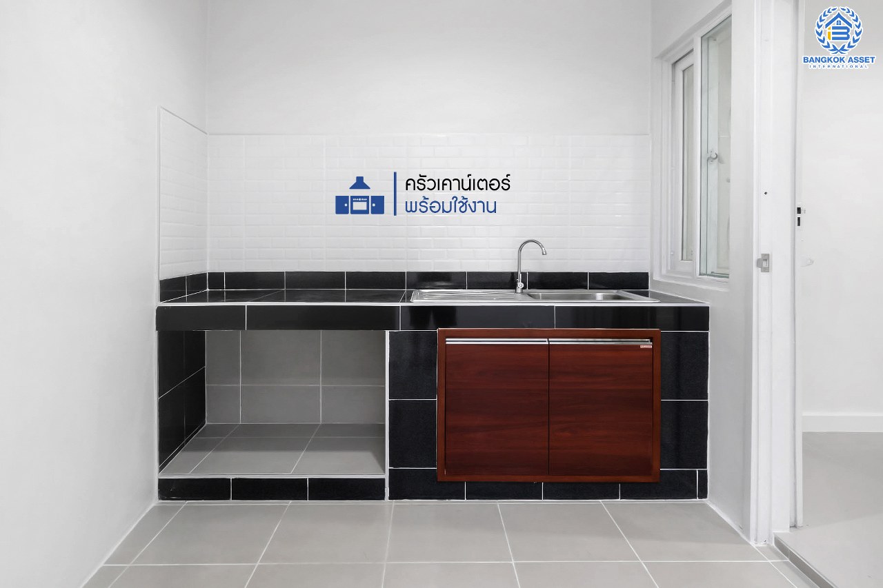 บ้านมือสองตกแต่งใหม่ ม.พฤกษาทาวน์ ติดถนนราชพฤกษ์ ทาวน์เฮ้าส์พร้อมอยู่ จอดรถได้ถึง 2 คัน! เนื้อที่ 21.6 ตร.ว. (หน้ากว้าง 6 เมตร) ฟังก์ชั่น 3 ห้องนอน 2ห้องน้ำ เดินทางสะดวกบนทำเลศักยภาพ ใกล้วงเวียนพระราม5 เชื่อมต่อทั้งนครอินทร์ ,ราชพฤกษ์ ,และกาญจนาภิเษก...