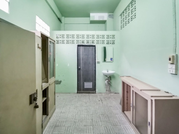 *****ทาวน์โฮมมือสอง 3 ชั้น ซอยบางขุนนนท์15 จรัญสนิทสวงศ์-บรมราชชนนี เนื้อที่ 28 ตร.ว. ฟังก์ชั่น 4 ห้องนอน 3 ห้องน้ำ พร้อมอยู่บนทำเลคุณภาพ การเดินทางสะดวกสบาย เพียง 500 เมตร ถึง MRT บางขุนนนท์