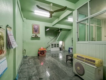 *****ทาวน์โฮมมือสอง 3 ชั้น ซอยบางขุนนนท์15 จรัญสนิทสวงศ์-บรมราชชนนี เนื้อที่ 28 ตร.ว. ฟังก์ชั่น 4 ห้องนอน 3 ห้องน้ำ พร้อมอยู่บนทำเลคุณภาพ การเดินทางสะดวกสบาย เพียง 500 เมตร ถึง MRT บางขุนนนท์