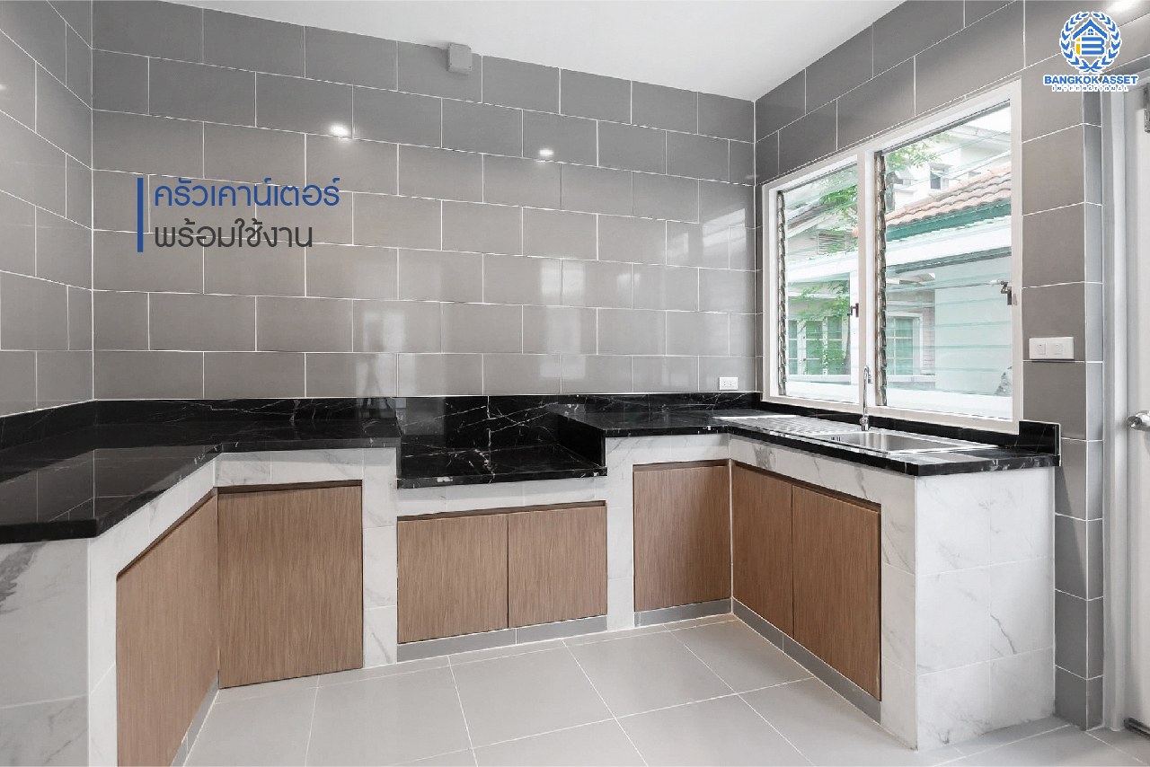 บ้านมือสองตกแต่งใหม่ หลังใหญ่พิเศษ! เนื้อที่ 82.5 ตร.ว. ม.มัณฑนา ปิ่นเกล้า-กาญจนาภิเษก (ซ.วัดพระเงิน) ฟังก์ชั่นจัดเต็ม 3 ห้องนอน 1 ห้องแม่บ้าน 4 ห้องน้ำ จอดรถได้ถึง 4 คัน เดินทางสะดวกสบาย บนทำเลติดถนนใหญ่ ใกล้เซ็นทรัลเวสต์เกต รถไฟฟ้าสายสีม่วง "สถานีตลาดบางใหญ่" และทางด่วนศรีรัช!