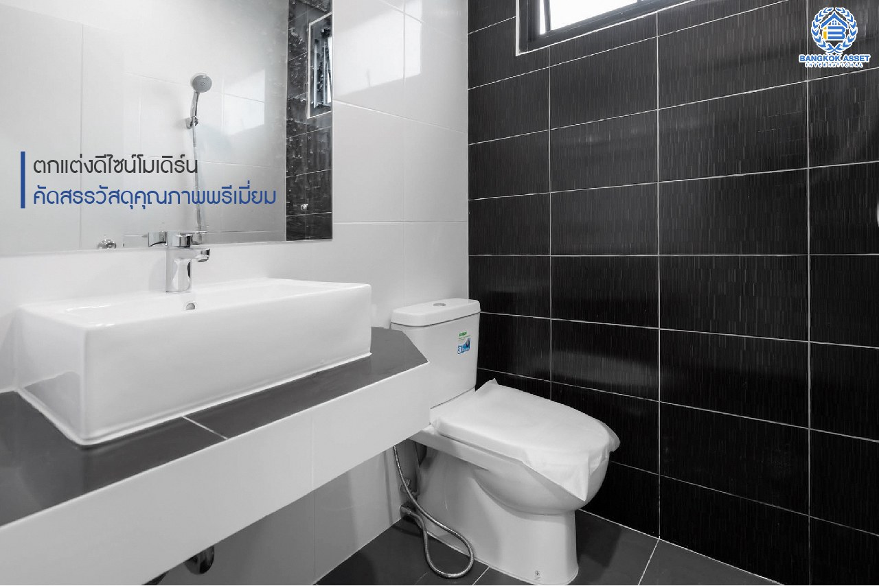 บ้านมือสองตกแต่งใหม่ ม.กฤษดานคร20 ปิ่นเกล้า ติดถนนบรมราชชนนี Private Zone ข้างบ้านไม่ติดใคร เนื้อที่ 61 ตร.ว. ฟังก์ชั่น 3 ห้องนอน 2 ห้องน้ำ 2 ที่จอดรถ พร้อม Terrace กว้างขวาง บนทำเลใกล้ทางคู่ขนานลอยฟ้าบรมราชชนนี และเซ็นทรัลปิ่นเกล้า...