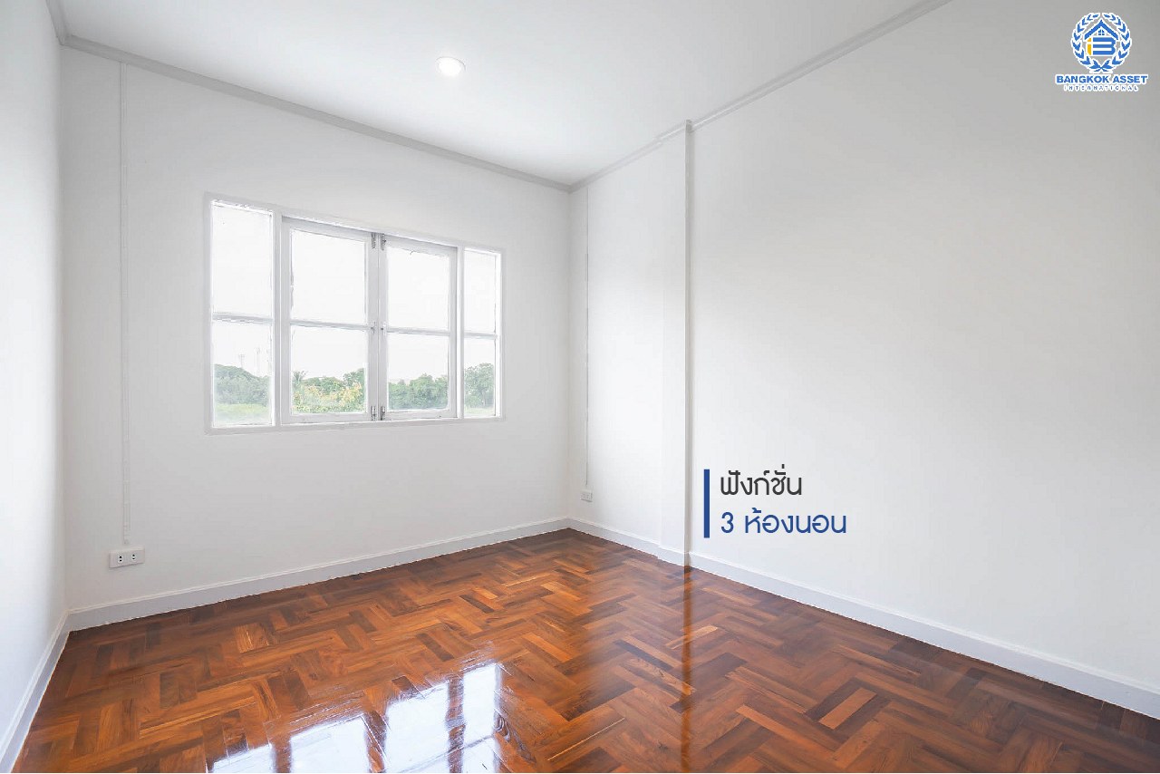 บ้านมือสองตกแต่งใหม่ ม.บุศรินทร์ วงแหวน (บ้านกล้วย-ไทรน้อย) #หลังมุม โซนที่ดีที่สุดในโครงการ! วิวหน้าสวนและติดพื้นที่ส่วนกลาง เนื้อที่ 40.1 ตร.ว. คุณภาพแบรนด์ L&H ฟังก์ชั่นครบ 3 ห้องนอน 2 ห้องน้ำ 2 ที่จอดรถ ตอบโจทย์ทุกการอยู่อาศัย บนทำเลคุณภาพ! ใกล้เซ็นทรัลเวสต์เกต และ เพียง 10 นาทีถึงรถไฟฟ้า "สถานีคลองบางไผ่"...