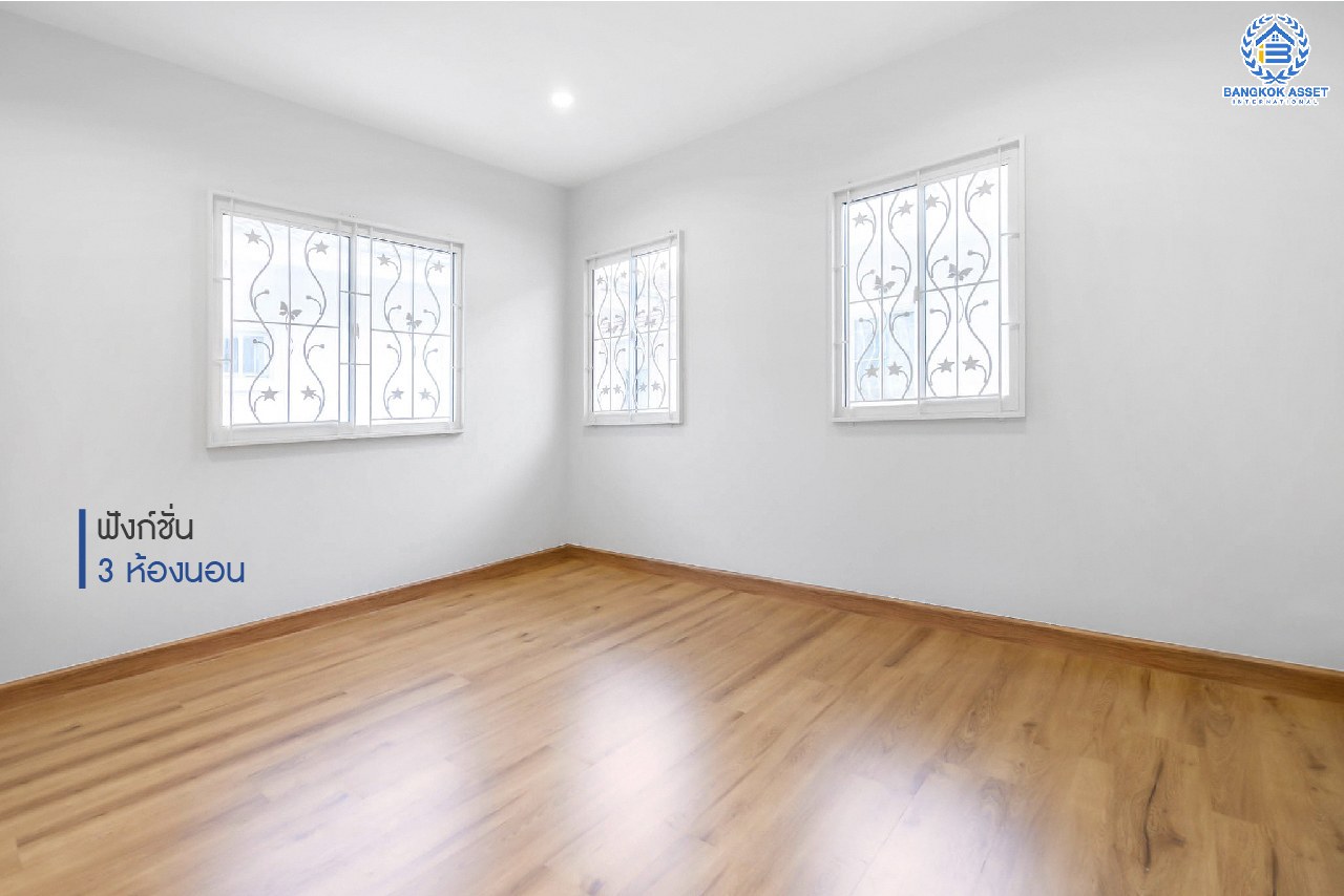 บ้านมือสองตกแต่งใหม่ หลังใหญ่ #แปลงมุม เนื้อที่ 59.8 ตร.ว. ม.ภัสสร14 บางใหญ่-กาญจนาฯ (ซ.กันตนา) ดีไซน์สวย พื้นที่สนามหญ้ากว้าง รองรับทุกกิจกรรมความสุข ฟังก์ชั่น 3 ห้องนอน 2 ห้องน้ำ 2 ที่จอดรถ บนทำเลศักยภาพ ใกล้เซ็นทรัลเวสต์เกต และเพียง 10 นาทีถึงจุดขึ้นทางด่วน "ศรีรัช"...