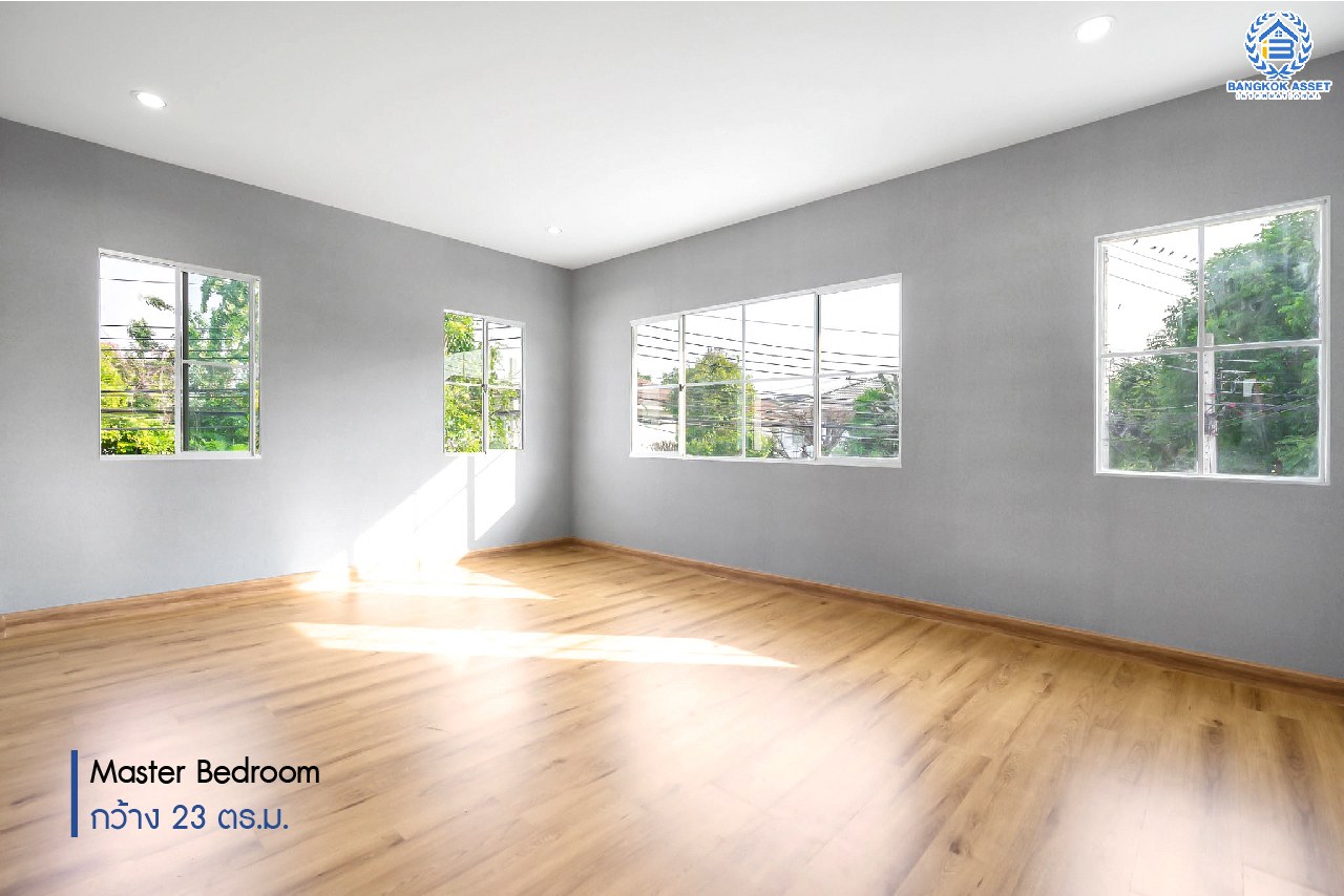 บ้านมือสองตกแต่งใหม่ คุณภาพแบรนด์ LH ม.ชัยพฤกษ์ ราชพฤกษ์-แจ้งวัฒนะ หลังใหญ่ #แปลงมุม เนื้อที่ 73.5 ตร.ว. ฟังก์ชั่น 4 ห้องนอน(มีห้องกระจกชั้นล่าง) 3 ห้องน้ำ 2 ที่จอดรถ ภายในตกแต่งหรูหรา บนทำเลศักยภาพติดถนนราชพฤกษ์ เชื่อมสู่แจ้งวัฒนะได้อย่างรวดเร็ว และเพียง 10 นาทีถึงรถไฟฟ้า "สถานีบางรักใหญ่"