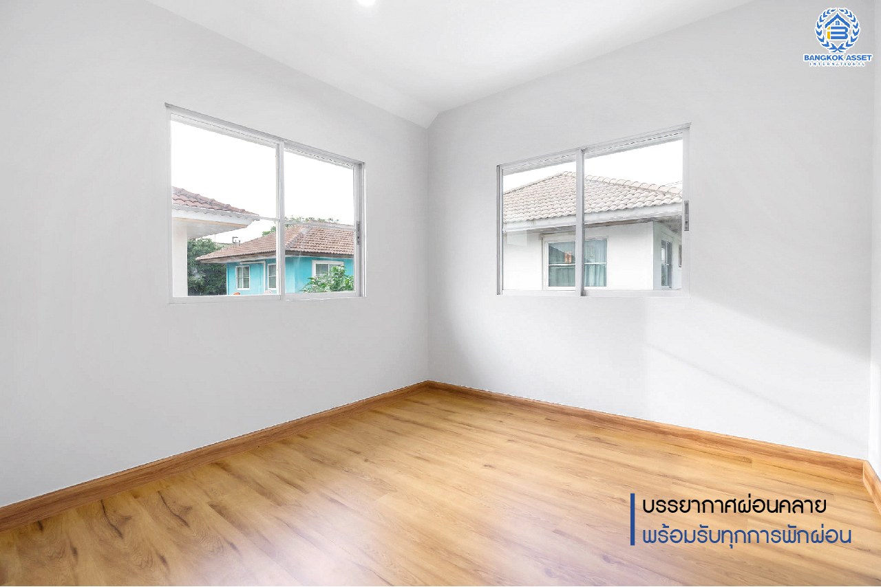 บ้านมือสองตกแต่งใหม่ ม.พฤกษ์ลดา1 บางใหญ่-เซ็นทรัลเวสต์เกต บ้านเดี่ยวคุณภาพ LH เนื้อที่ 50 ตร.ว. พร้อมฟังก์ชั่น 3 ห้องนอน 2 ห้องน้ำ 2 ที่จอดรถ เดินทางสะดวกสบาย บนเส้นทางสายหลัก "กาญจนาภิเษก" ใกล้เซ็นทรัลเวสต์เกต และเพียง 10 นาทีถึง รถไฟฟ้า "สถานีคลองบางไผ่"