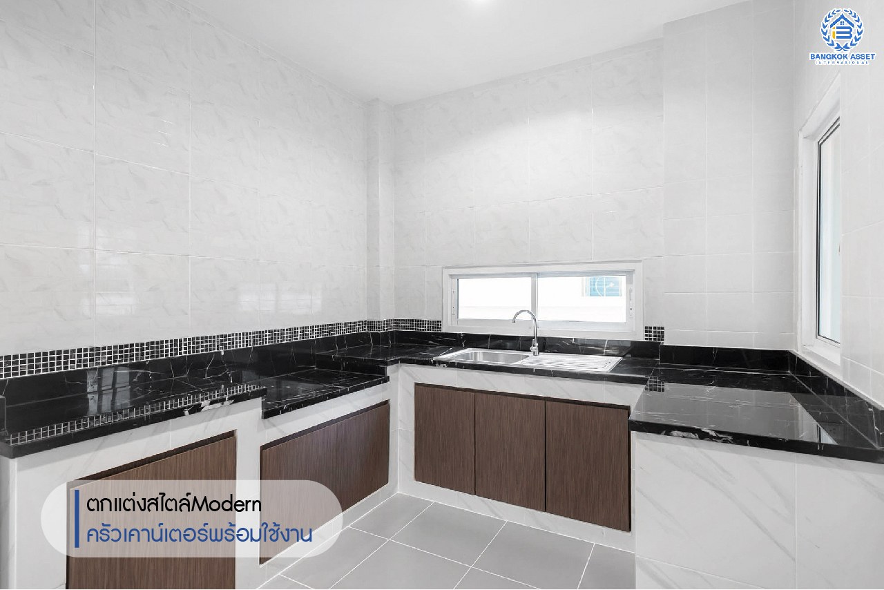 บ้านมือสองตกแต่งใหม่ แบรนด์สุดหรู "แสนสิริ" หลังใหญ่พิเศษ เนื้อที่ 71.8 ตร.ว. ม.สราญสิริ ราชพฤกษ์-แจ้งวัฒนะ ฟังก์ชั่น 3 ห้องนอน 3 ห้องน้ำ 2 ที่จอดรถ ทำเลศักยภาพติดถนนราชพฤกษ์ เชื่อมสู่แจ้งวัฒนะได้อย่างรวดเร็ว และเพียง 10 นาทีถึงรถไฟฟ้า "สถานีบางรักใหญ่"