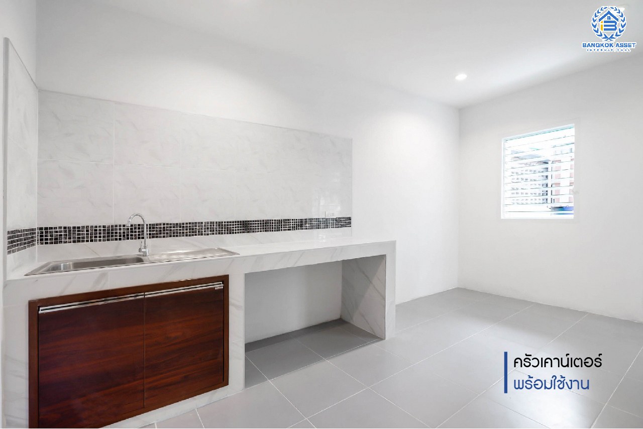 บ้านมือสองตกแต่งใหม่ ทำเลโซนเมือง! #หลังมุม ม.ศุภาลัยวิลล์ รัตนาธิเบศร์18 เนื้อที่ 26.8 ตร.ว. ฟังก์ชั่นครบ 3 ห้องนอน 2 ห้องน้ำ บนสุดยอดทำเล! เข้า-ออกได้ทั้งทางรัตนาธิเบศร์ ติวานนท์ และสนามบินน้ำ ใกล้ทางด่วน "งามวงศ์วาน" และติดรถไฟฟ้า "สถานีศูนย์ราชการ"