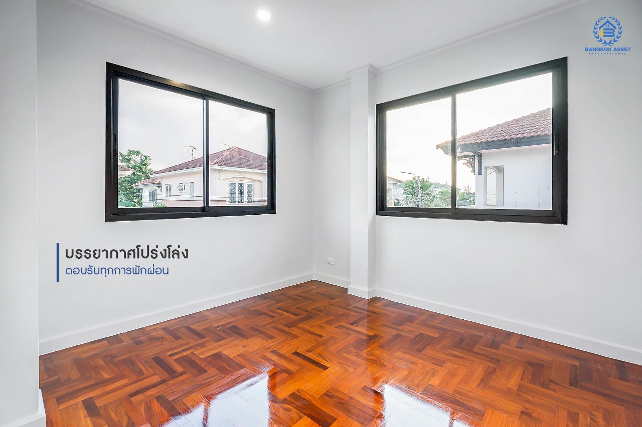 บ้านมือสองตกแต่งใหม่ บนสังคมคุณภาพ LH ม.ชัยพฤกษ์ บางใหญ่-เซ็นทรัลเวสต์เกต ตอบโจทย์ทุกการอยู่อาศัย เนื้อที่ 53 ตร.ว. ฟังก์ชั่น 3 ห้องนอน 2 ห้องน้ำ บนทำเลเดินทางสะดวก เพียง 10 นาที ถึง MRT "สถานีคลองบางไผ่" และเซ็นทรัลเวสต์เกต