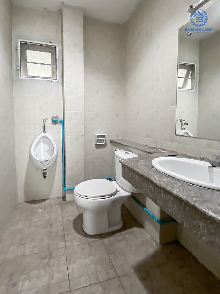 บ้านเดี่ยวมือสองนนทบุรี แปลงมุม! ม.กาญจนาลักษณ์5 บางใหญ่-กาญจนาฯ เนื้อที่ 70 ตร.ว. ฟังก์ชั่นครบ 3 ห้องนอน 2 ห้องน้ำ พร้อมอยู่ โครงการเงียบสงบ เป็นส่วนตัว ทำเลคุณภาพ ใกล้ถ.กาญจนาภิเษก รถไฟฟ้า และทางด่วน