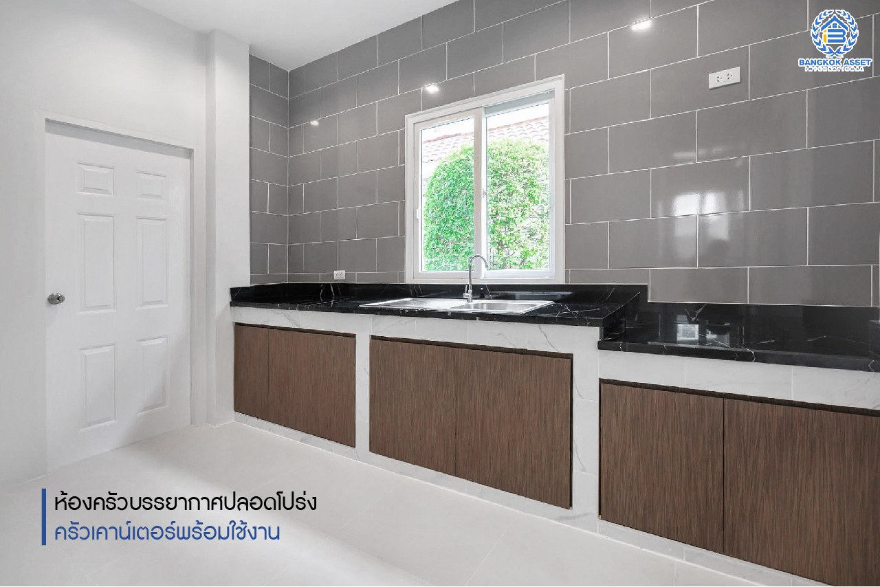 บ้านมือสองตกแต่งใหม่ แบรนด์ Property Perfect ม.เพอร์เฟคเพลส2 ติดถนนราชพฤกษ์ โซนใกล้สวนและทะเลสาบ หลังใหญ่ เนื้อที่ 61.9 ตร.ว. ฟังก์ชั่น 3 ห้องนอน 3 ห้องน้ำ จอดรถได้ถึง 4 คัน พร้อม Living Room บนทำเลติดถนนราชพฤกษ์ ใกล้วงเวียนพระราม5 และรถไฟฟ้า "สถานีบางรักน้อยท่าอิฐ"