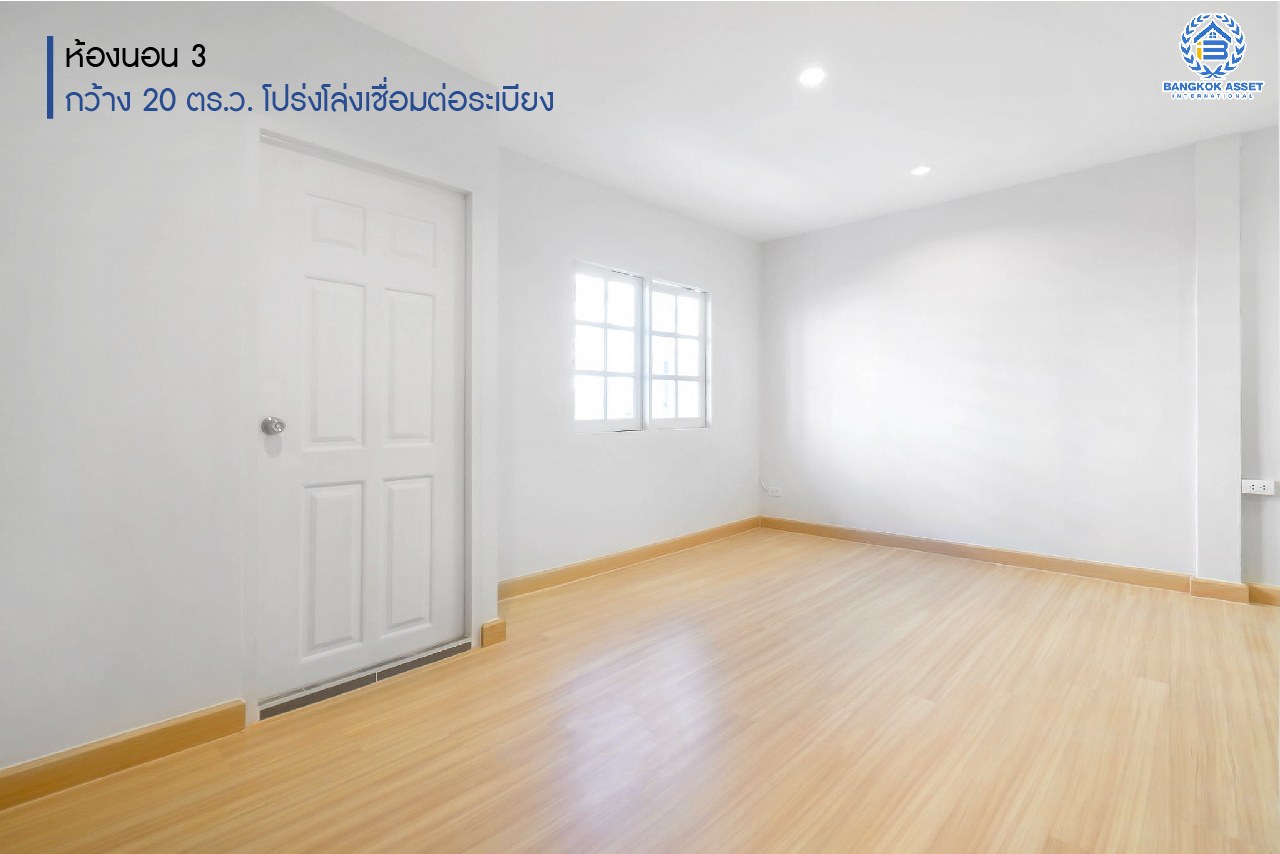 บ้านมือสองตกแต่งใหม่ ทาวน์โฮม 3 ชั้น #ทำเลโซนเมือง ม.พิชยนันท์ ติวานนท์-แคราย เนื้อที่ 19.4 ตร.ว. ฟังก์ชั่นจัดเต็ม 5 ห้องนอน 3 ห้องน้ำ พื้นที่ใช้สอยมากกว่า 200 ตร.ม. บนสุดยอดทำเล! เข้า-ออก 3 เส้นทาง ใกล้เดอะมอลล์งามวงศ์วาน จุดขึ้นทางด่วน "งามวงศ์วาน" และรถไฟฟ้าสถานี "กระทรวงสาธารณะสุข"