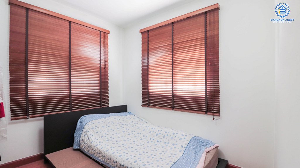 ทาวน์เฮ้าส์มือสอง  หลังมุม! ม.พฤกษาวิลล์10 เพชรเกษม-พุทธมณฑลสาย 4 เนื้อที่ 28 ตร.ว. ฟังก์ชั่น 3 ห้องนอน 2 ห้องน้ำ ใกล้เซ็นทรัลศาลายา และรถไฟฟ้า สถานีหลักสอง ราคาพิเศษสุด!