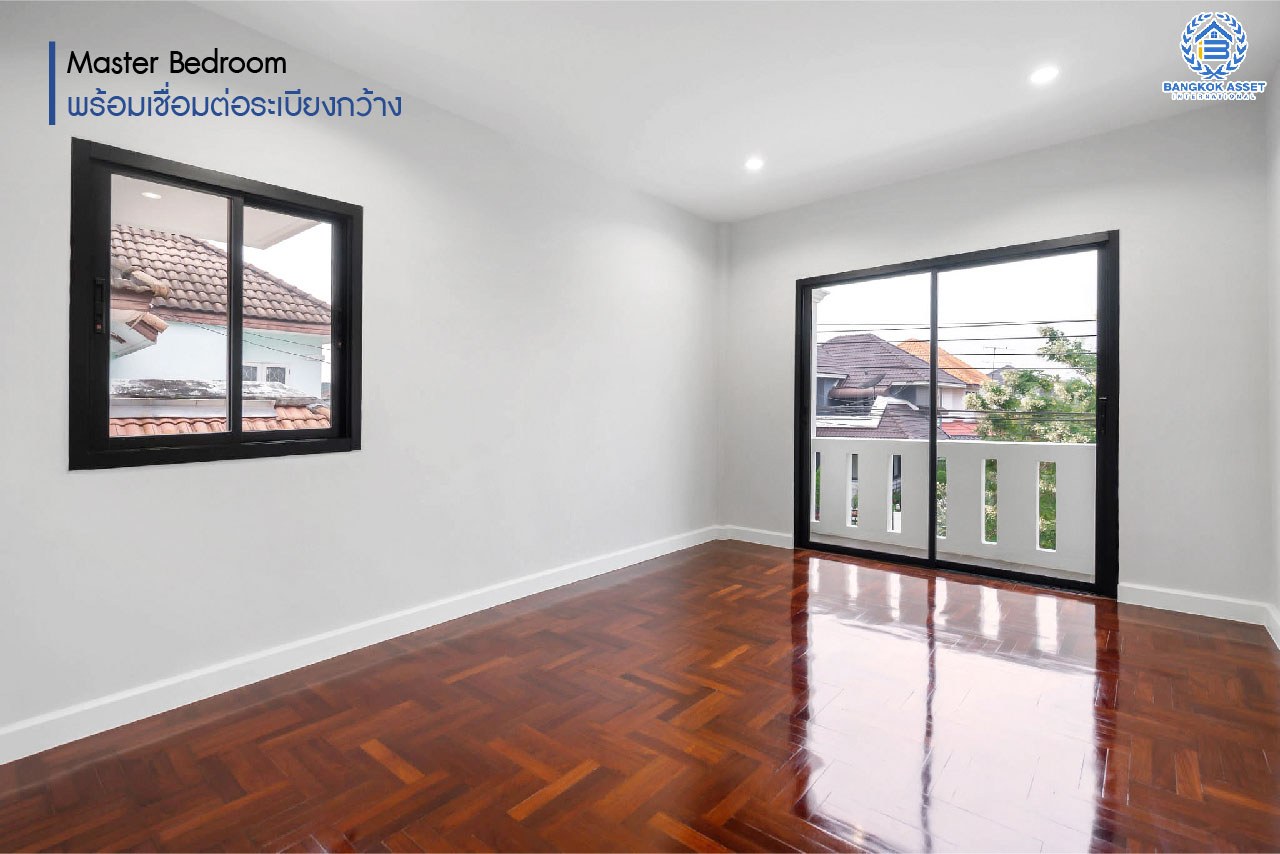 บ้านเดี่ยวตกแต่งใหม่ ม.สินทรัพย์นคร 2 เพชรเกษม บ้านเดี่ยวดีไซน์โดดเด่น โซนหน้าสวน หน้าบ้านไม่ชนใคร บนเนื้อที่ 53.1 ตร.ว. ฟังก์ชั่นจัดเต็ม 4 ห้องนอน 2 ห้องน้ำ 2 ที่จอดรถ บนทำเลศักยภาพ เดินทางสะดวก ใกล้เดอะมอลล์บางแค และรถไฟฟ้า MRT "สถานีหลักสอง"