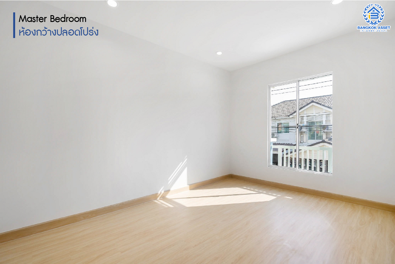 บ้านมือสองตกแต่งใหม่ ใกล้ ม.รังสิต โครงการ ม.พฤกษาวิลล์36 สรงประภา-ดอนเมือง บ้านพร้อมอยู่ เนื้อที่ 17.5 ตร.ว. ฟังก์ชั่น 3 ห้องนอน 2 ห้องน้ำ มีครัวเคาน์เตอร์ บนทำเลดีที่สุด เชื่อมต่อทุกการเดินทาง ใกล้สนามบินดอนเมือง รถไฟฟ้าสายสีแดง และฟิวเจอร์พาร์ครังสิต...