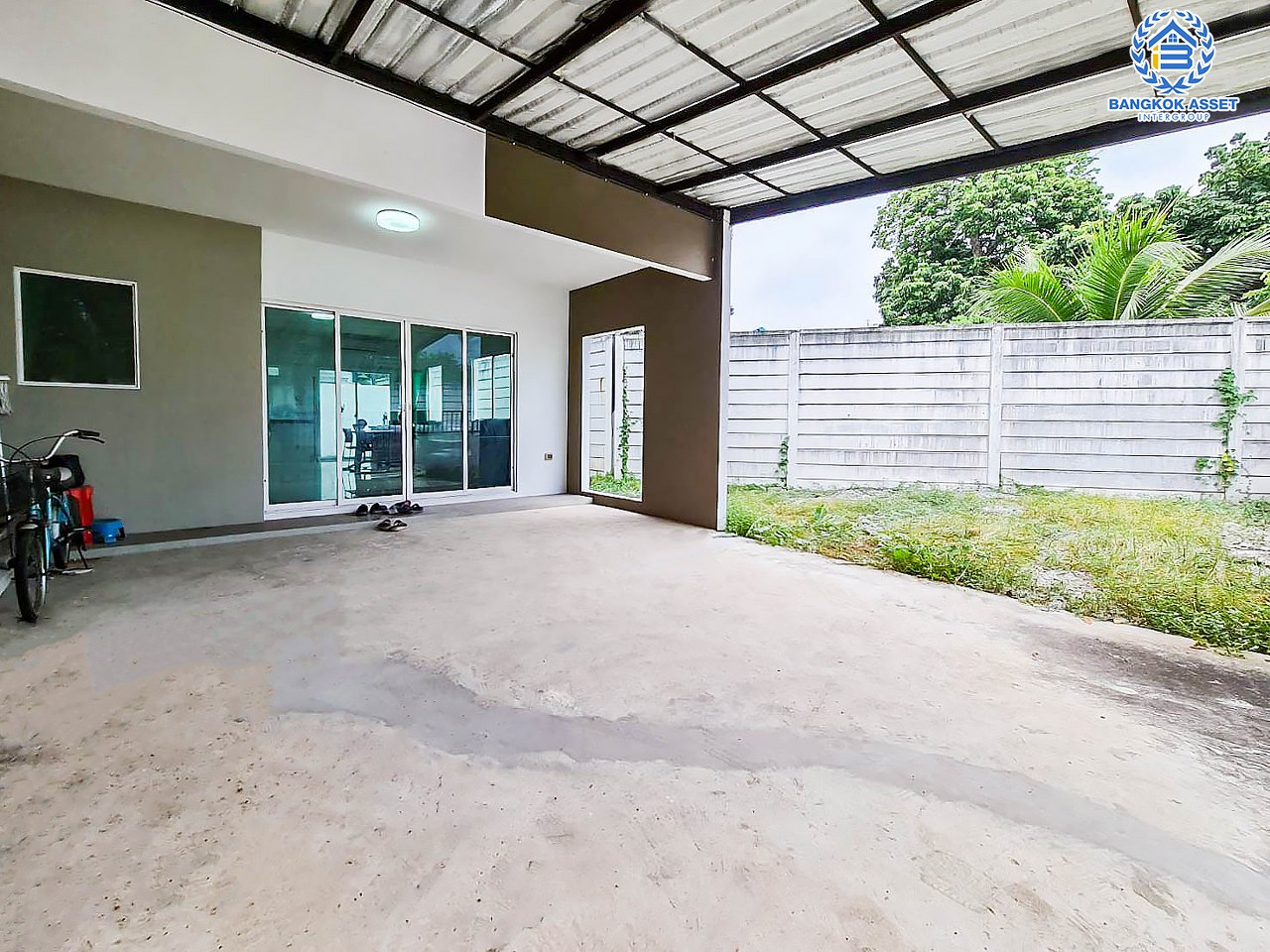 ทาวน์เฮ้าส์มือสองนนทบุรี ม.ซิตี้เซนส์ รัตนาธิเบศร์ - เลี่ยงเมืองนนทบุรี แปลงมุม! เนื้อที่ 36 ตร.ว. ฟังก์ชัน 3 ห้องนอน 2 ห้องน้ำ 2 ที่จอดรถ แถมแอร์ 2 เครื่อง* บนทำเลยอดเยี่ยม เข้า-ออกได้หลายเส้นทาง ถนนรัตนาธิเบศร์, ถนนตัดใหม่เลี่ยงเมืองนนทบุรี และใกล้รถไฟฟ้าสายสีม่วงสถานี  " แยกนนทบุรี 1 "